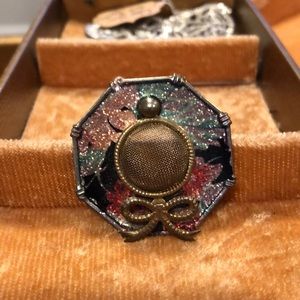 Vintage Black/Gold Floral Hat Brooch